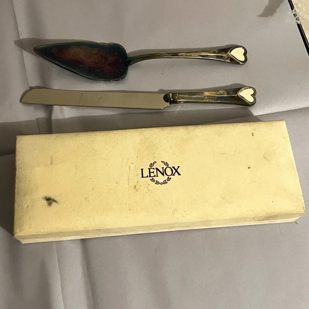 VTG Lenox Silver Plate Wedding Cake Set in Box, Wedding Promises, 2 pc‎ Set